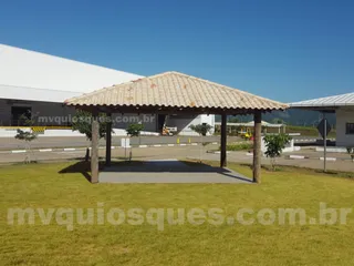 Quiosque com cobertura de telha cerâmica — projeto T-92