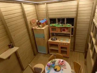 Playground de madeira com casinha suspensa — projeto PG-363
