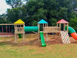 Playground de madeira — projeto PG-242