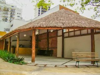 Quiosque de sapê em restaurante — projeto S-94