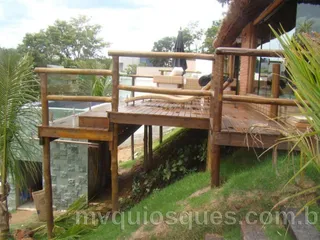 Deck de madeira