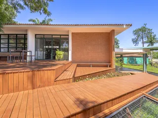 Deck de madeira — projeto D-184