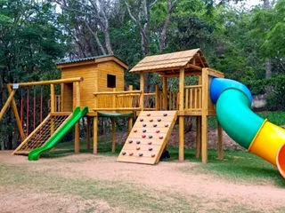 Playground de madeira — projeto PG-240