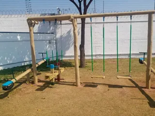Playground de madeira — projeto PG-336